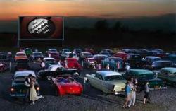 The first drive-in movi…